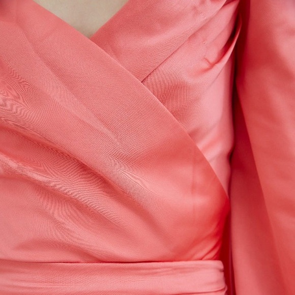 C/MEO Collective Contrasting Long Sleeve Coral Dress (Size M) - Picture 4 of 5